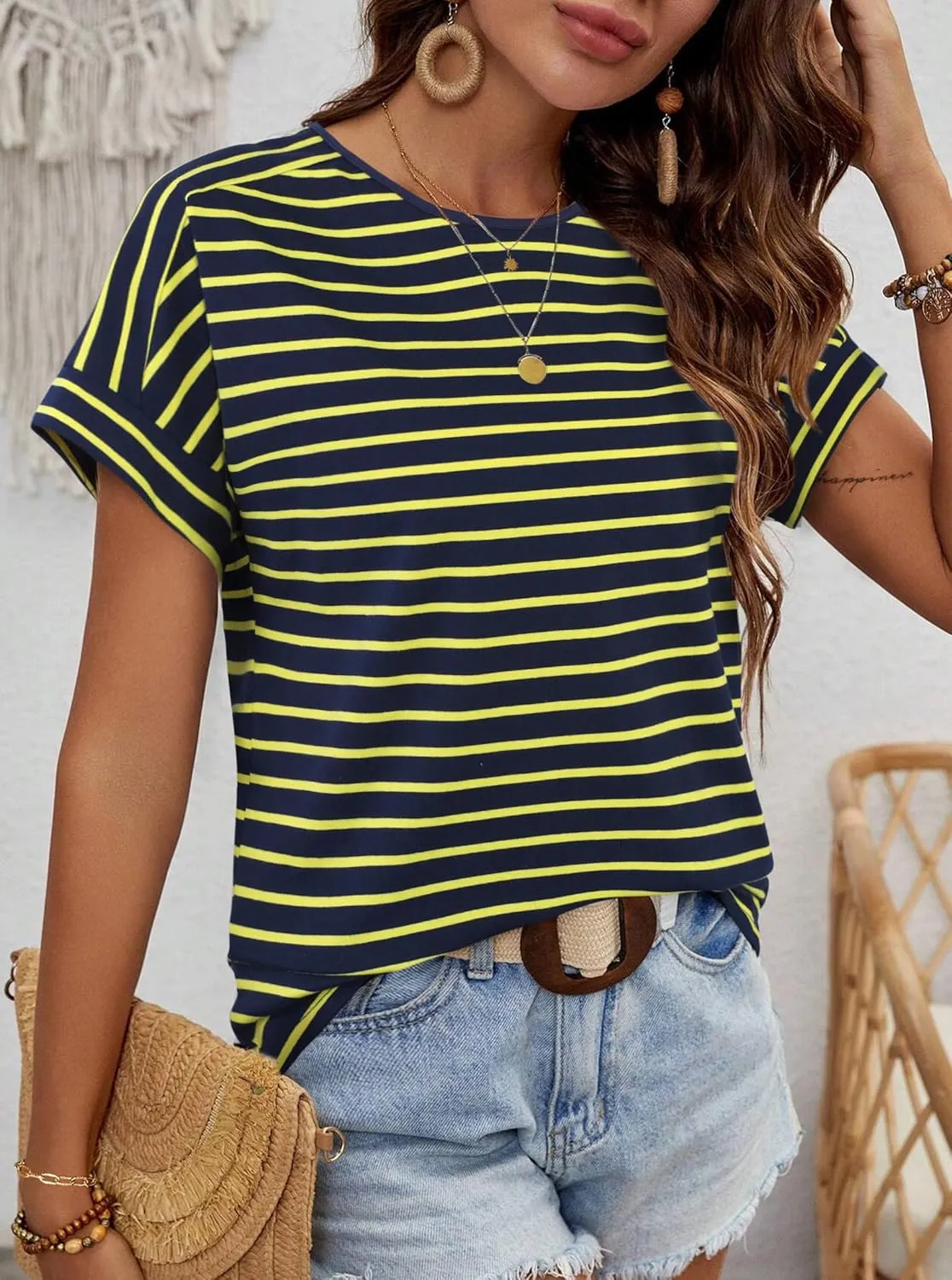 LilyCoco Womens Short Batwing Sleeve Striped Shirt Crew Neck Tops Casual Loose Fit Tee