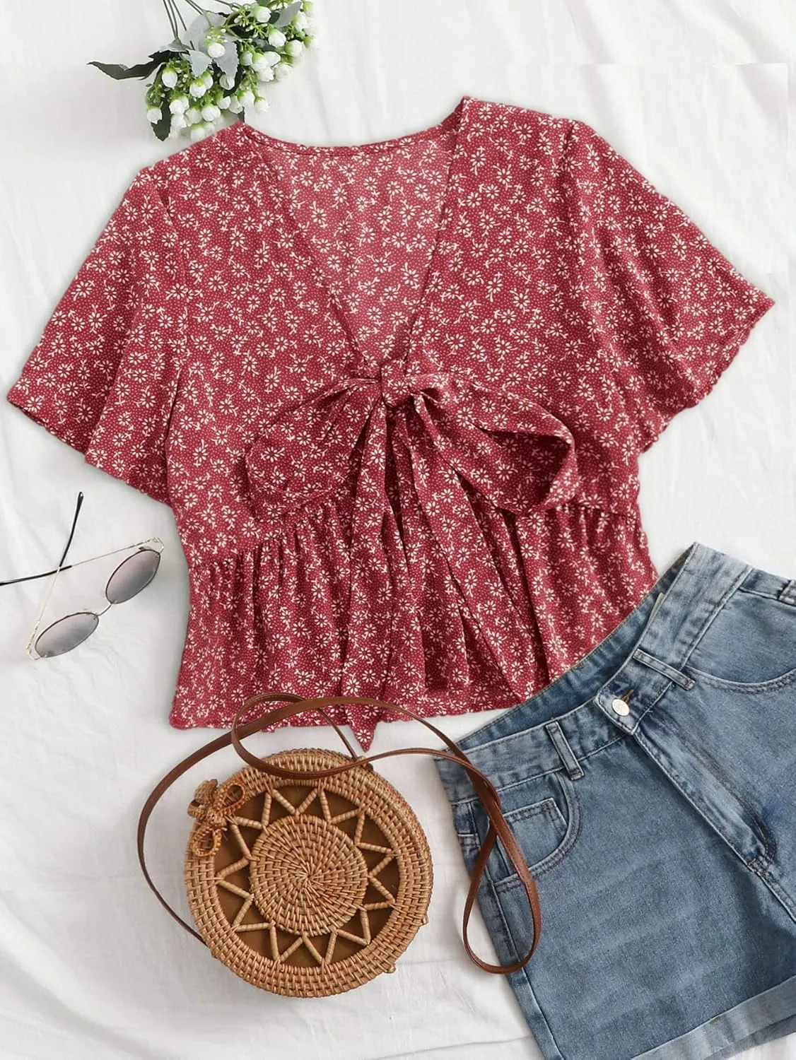 LYANER Women's Floral Print V Neck Tie Knot Ruffle Hem Short Sleeve Blouse Peplum Top
