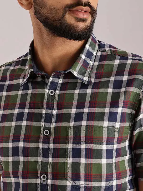 Men Checked Half Sleeve Cotton Shirt