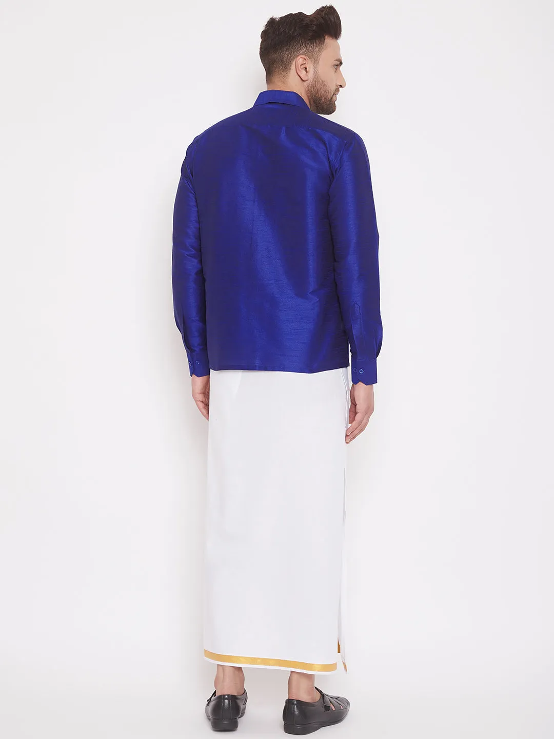 VM By VASTRAMAY Men's Blue And White Silk Blend Shirt And Mundu Set