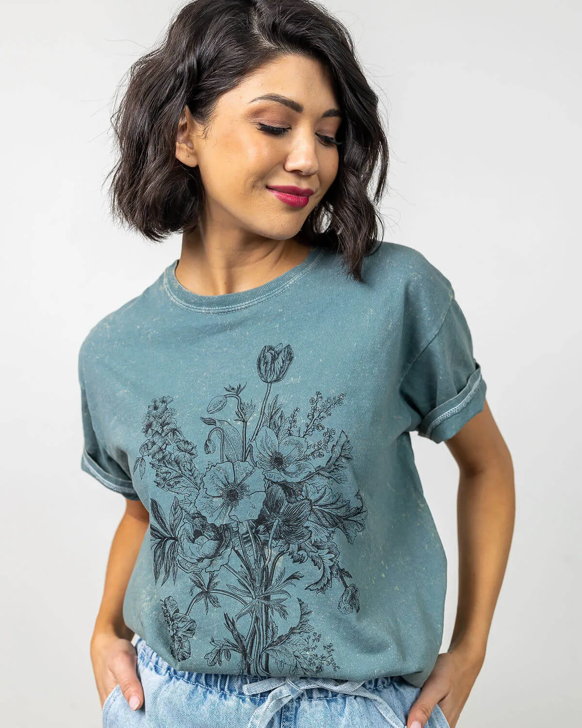 Wild Bouquet Distressed Graphic T-Shirt | XS-2XL