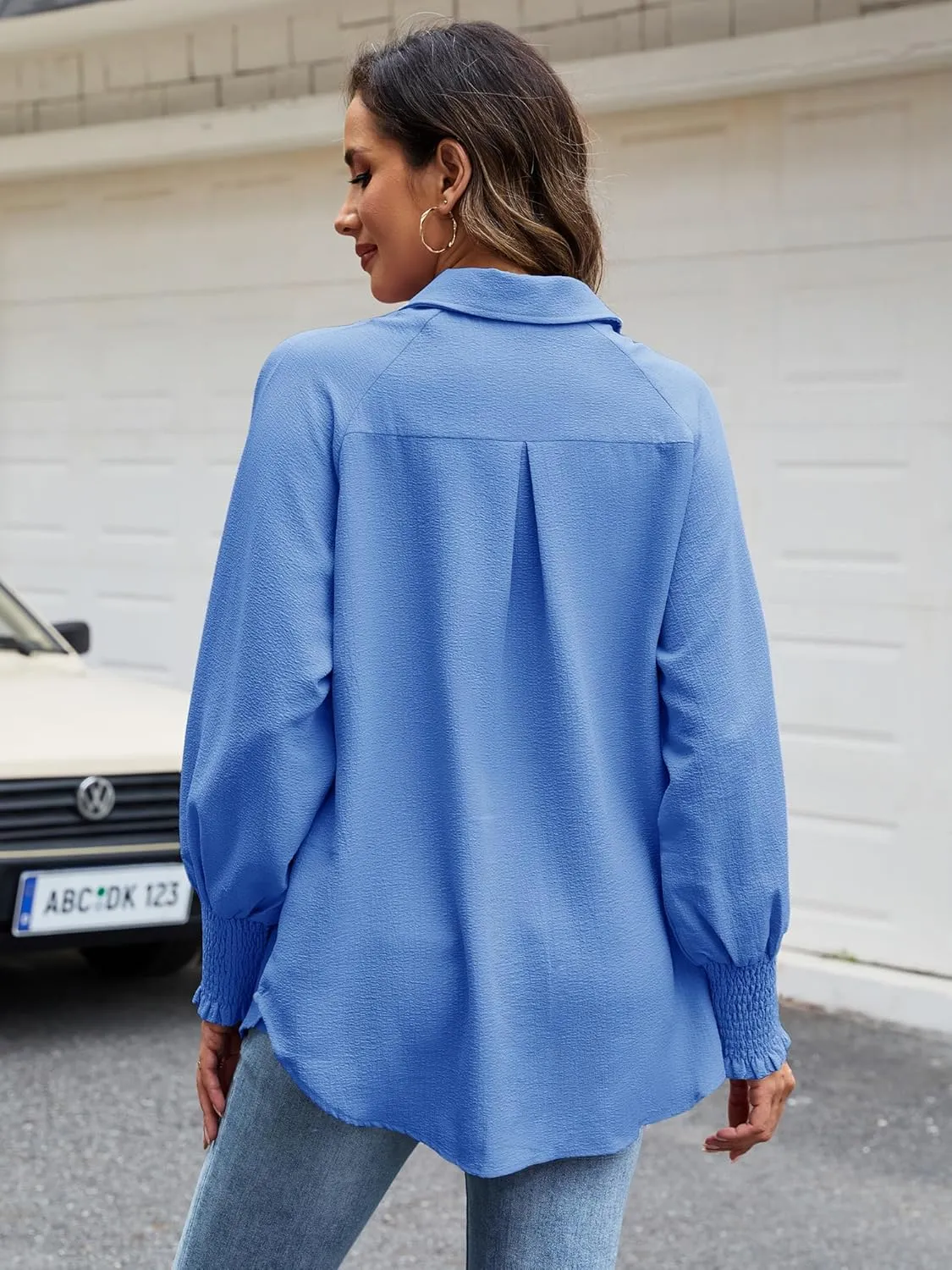 Womens Striped Button Down Shirts Smocked Puff Sleeve Boyfriend Blouse Collar Oversized Work Tops with Pocket